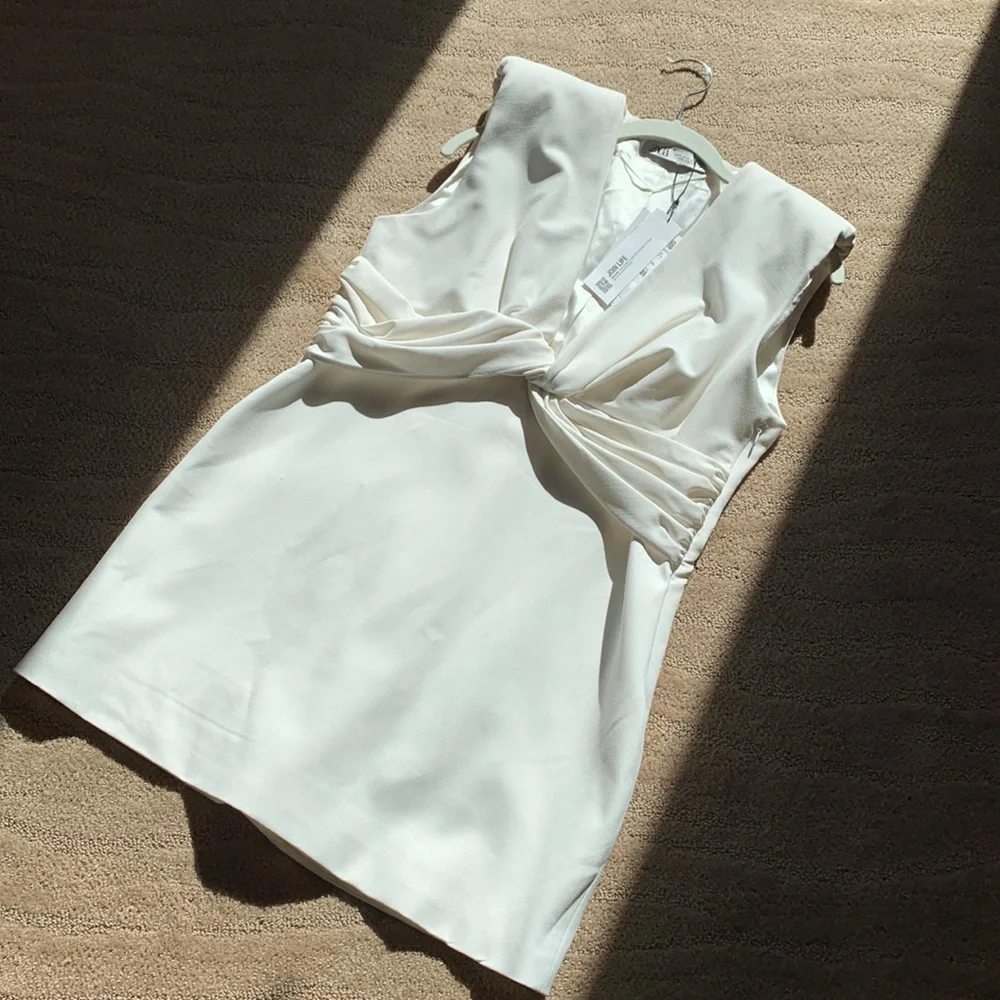 Zara Dress with Shoulder Pads‎ Knot V-Neckline